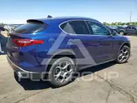 2018 Alfa Romeo Stelvio фото