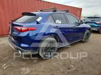 2018 Alfa Romeo Stelvio фото