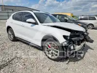 2018 Alfa Romeo Stelvio фото