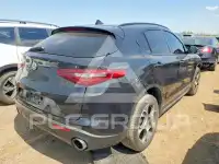 2018 Alfa Romeo Stelvio фото