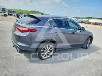2018 Alfa Romeo Stelvio фото