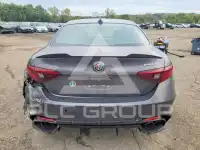 2018 Alfa Romeo Giulia фото