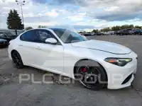 2018 Alfa Romeo Giulia фото