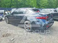 2018 Alfa Romeo Giulia фото