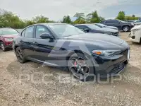 2018 Alfa Romeo Giulia фото