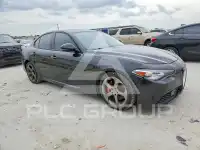2018 Alfa Romeo Giulia фото