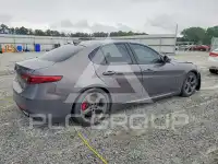 2018 Alfa Romeo Giulia photo