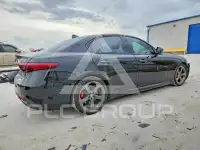 2018 Alfa Romeo Giulia фото
