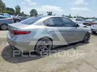 2018 Alfa Romeo Giulia фото