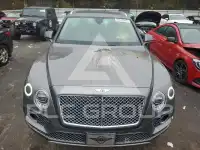 2018 Bentley Bentayga photo