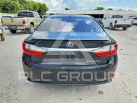 2018 Lexus ES300 photo