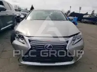 2018 Lexus ES300 фото