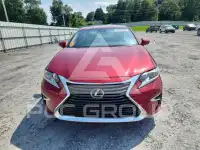 2018 Lexus ES350 photo