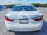 2018 Lexus ES350 photo