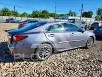 2018 Lexus ES350 фото