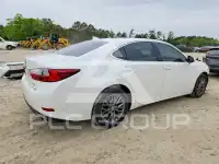 2018 Lexus ES350 photo