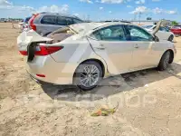 2018 Lexus ES photo