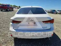 2018 Lexus IS photo