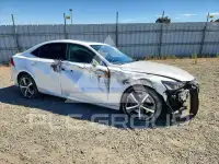 2018 Lexus IS photo