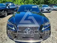 2018 Lexus IS photo