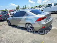 2018 Lexus IS фото