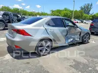 2018 Lexus IS фото