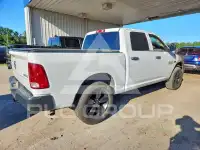 2018 RAM 1500 photo