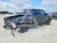 2018 RAM 1500 photo