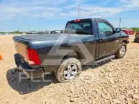 2018 RAM 1500 фото
