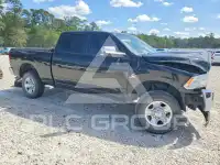 2018 RAM 2500 photo