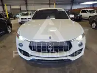 2018 Maserati LEVANTE photo
