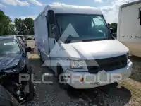 2018 Isuzu NPR фото