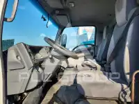 2018 Isuzu NPR фото