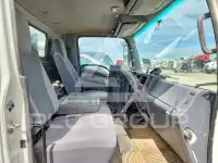 2018 Isuzu NPR фото