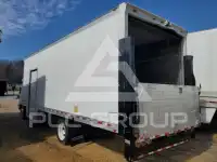 2018 Isuzu NPR фото