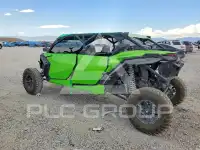 2018 Can-AM Sidebyside фото