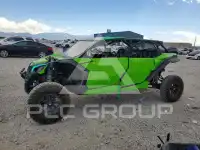 2018 Can-AM Sidebyside фото