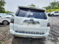 2018 Toyota 4 RUNNER photo