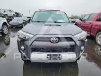 2018 Toyota 4 RUNNER photo