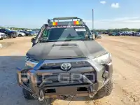 2018 Toyota 4 RUNNER photo