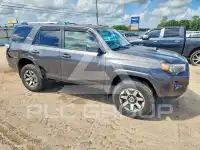 2018 Toyota 4 RUNNER фото