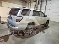 2018 Toyota 4 RUNNER photo