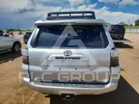 2018 Toyota 4 RUNNER photo