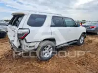 2018 Toyota 4 RUNNER photo