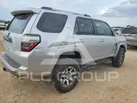 2018 Toyota 4 RUNNER photo