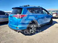 2018 Toyota RAV4 фото