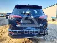 2018 Toyota RAV4 фото