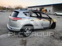 2018 Toyota RAV4 фото