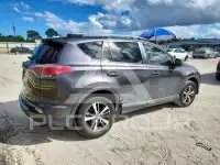 2018 Toyota RAV4 photo