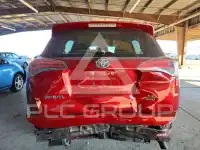 2018 Toyota RAV4 фото